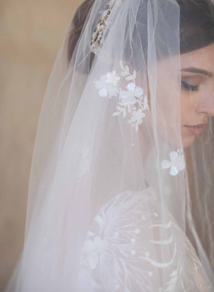 Twigs & Honey 2067 Veil