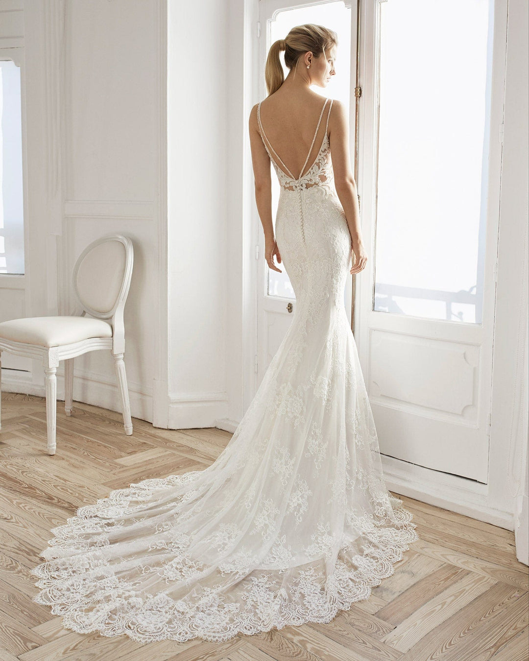 Aire Barcelona Elizabeth Size 10 – Luxe Redux Bridal