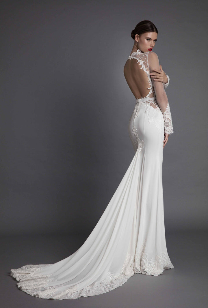 Muse by Berta Alana - Size 10