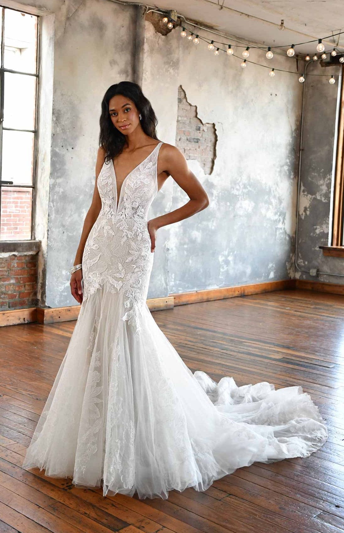 All Who Wander Bridal On Sale All Who Wander Sample Sale Online Luxe Redux Bridal