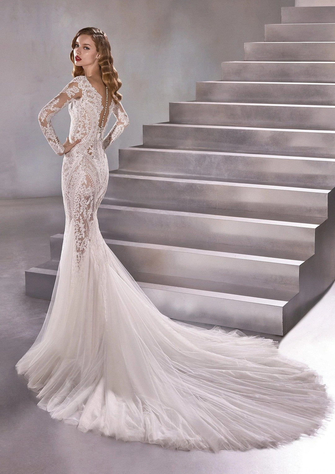 Atelier Pronovias Interstellar - Size 10