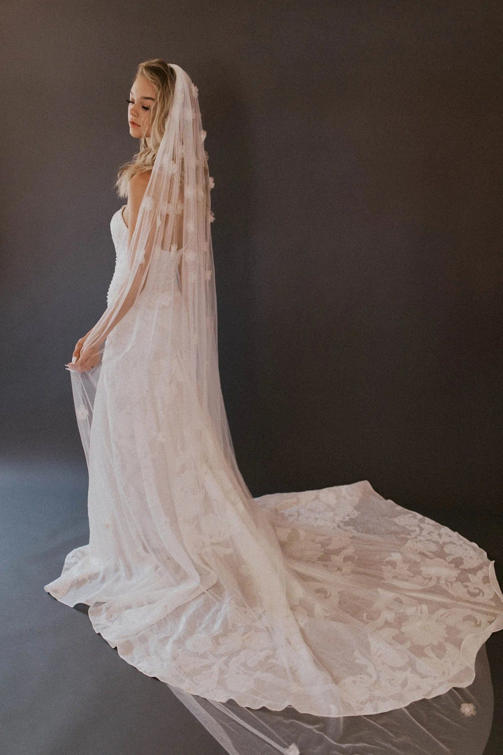 Untamed Petals Baltimore Veil
