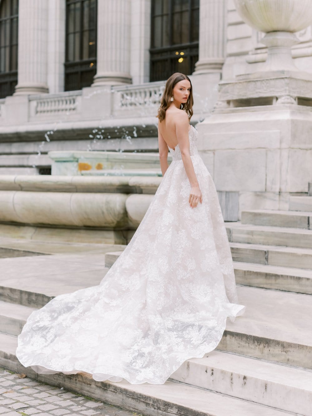 Beccar Alissa - Size 4 Luxe Redux Bridal Beccar Alissa - Size 4 Luxe Redux Bridal