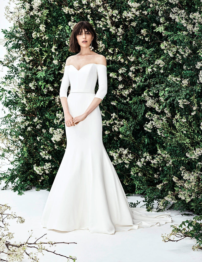 Carolina herrera long sleeve wedding dress sale