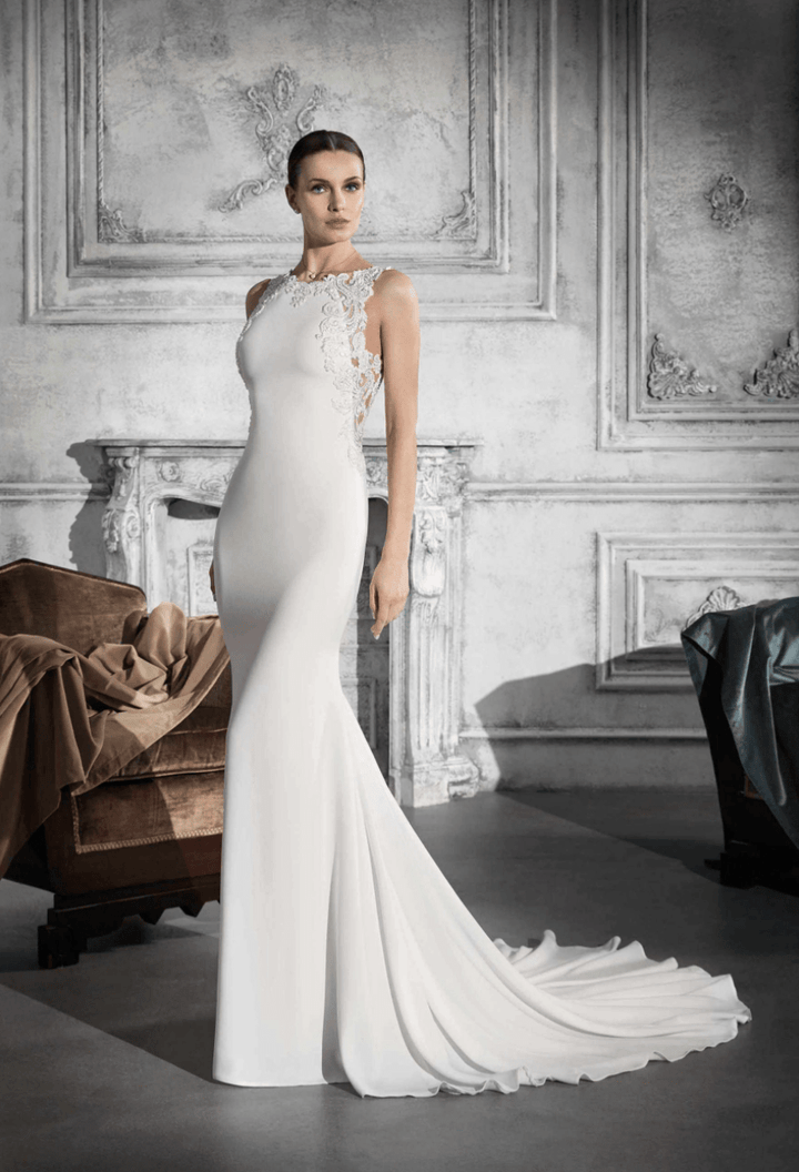 Demetrios 796 - Size 8