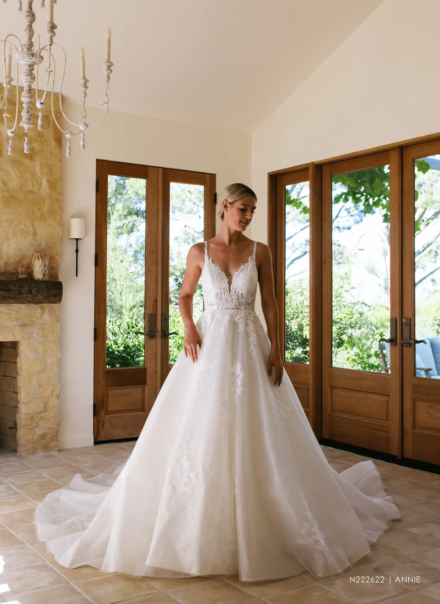 Evelyn Bridal Annie - Size 8