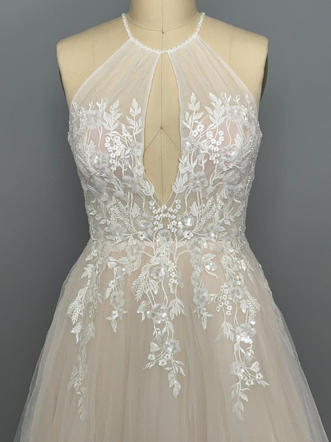 Evelyn Bridal Dahlia - Size 10