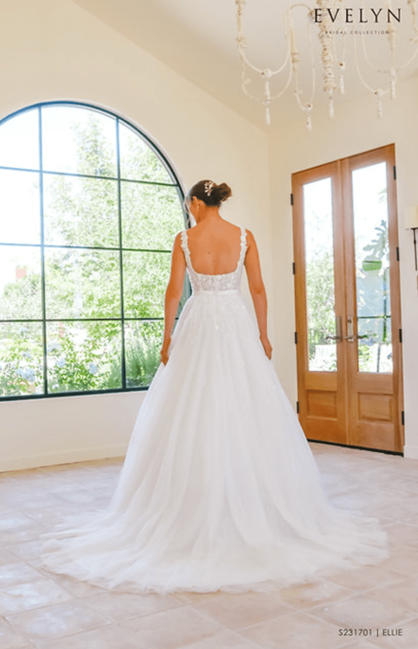 Evelyn Bridal Ellie - Size 16