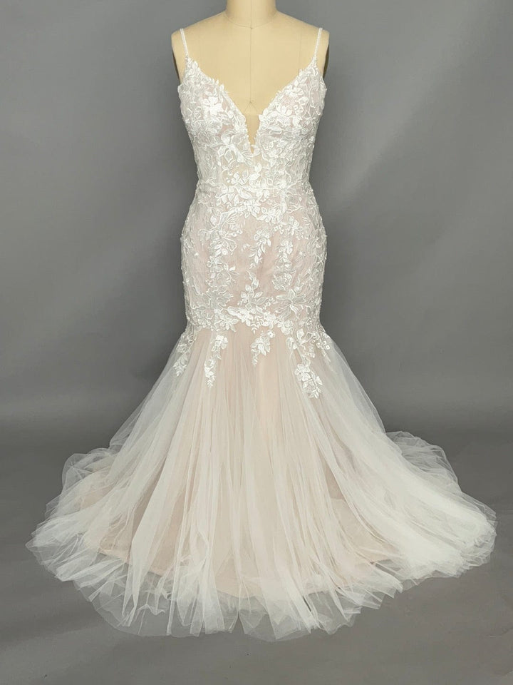 Evelyn Bridal Flora - Size 22