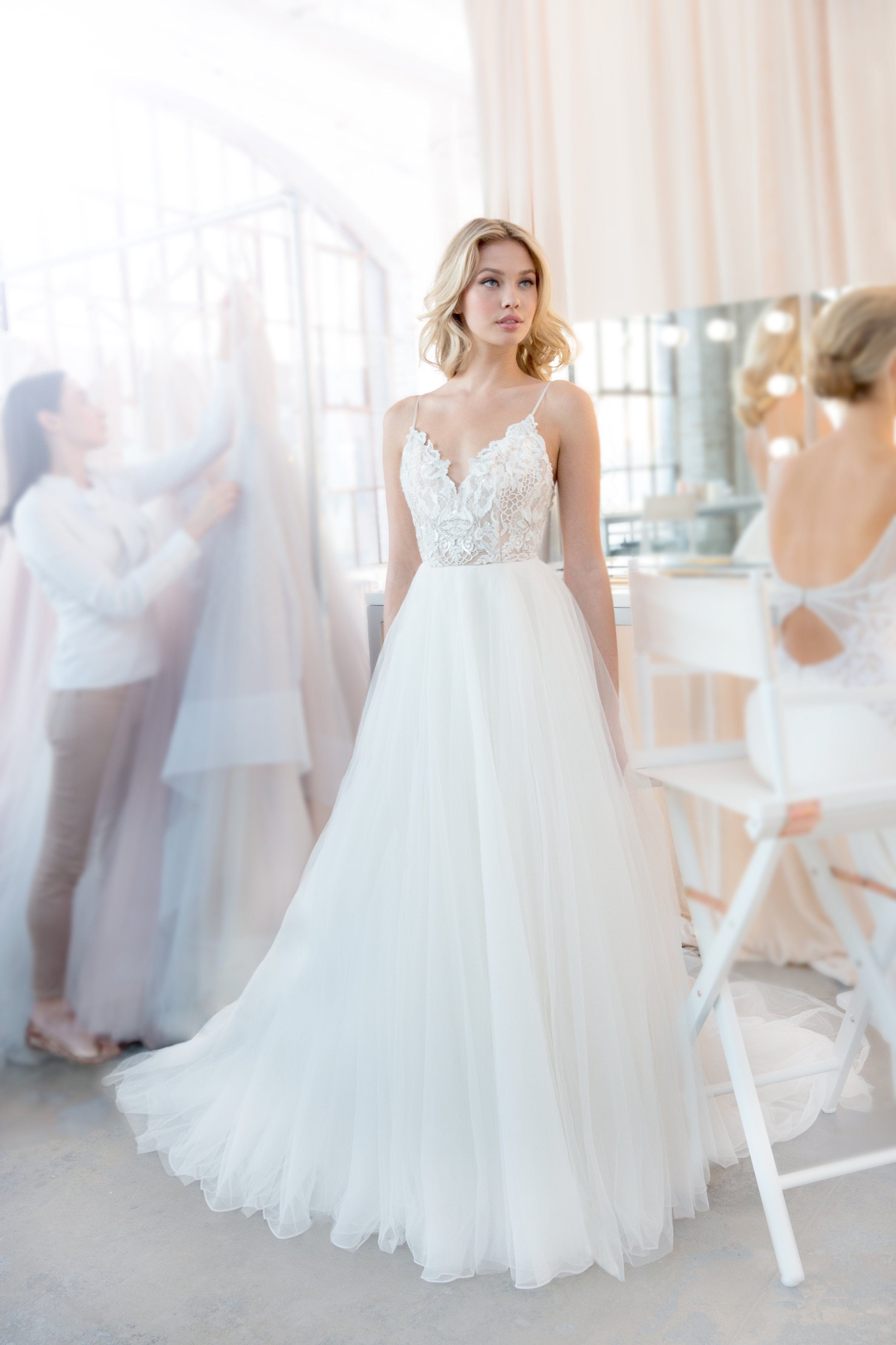 Blush by Hayley Paige Kai Size 12 Luxe Redux Bridal