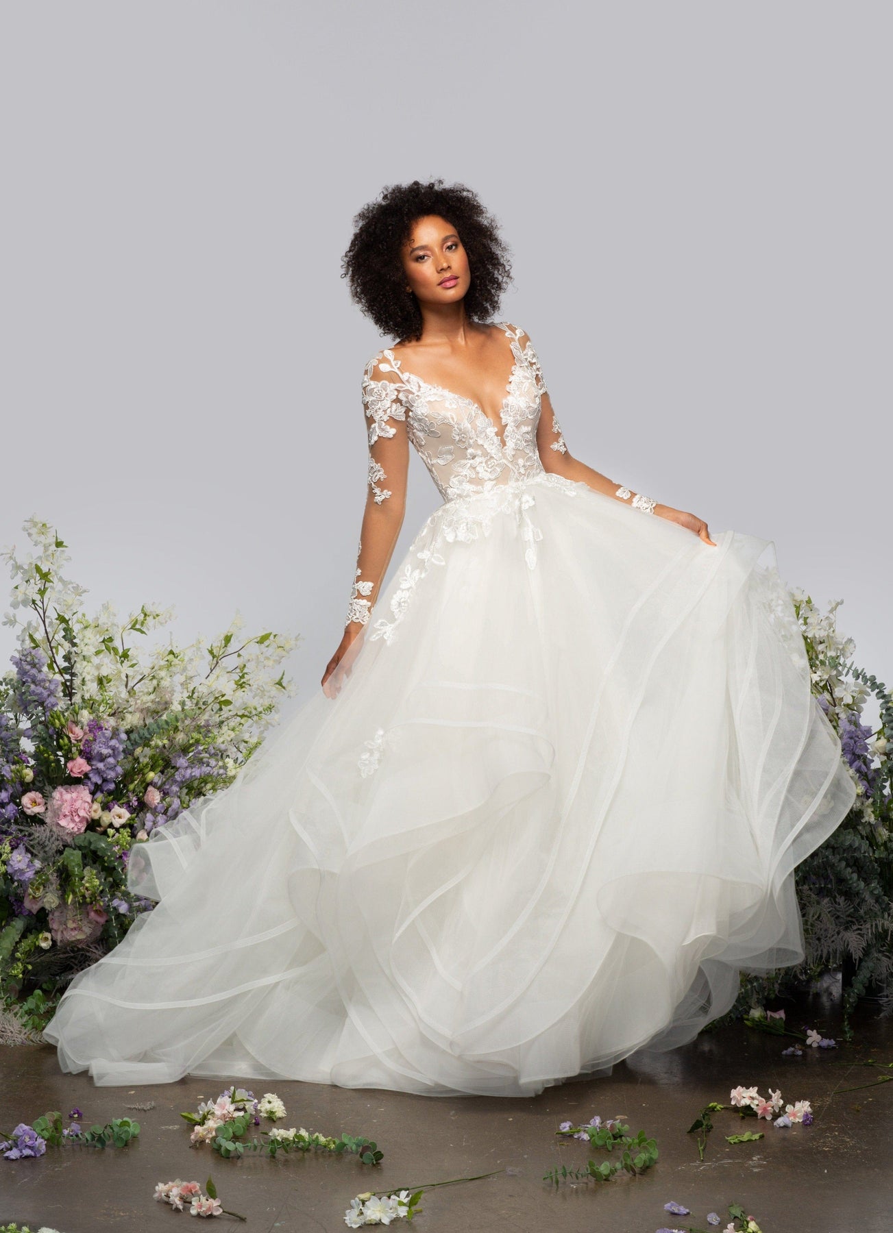 Hayley Paige Wrigley - Size 10 Hayley Paige Wrigley - Size 10
