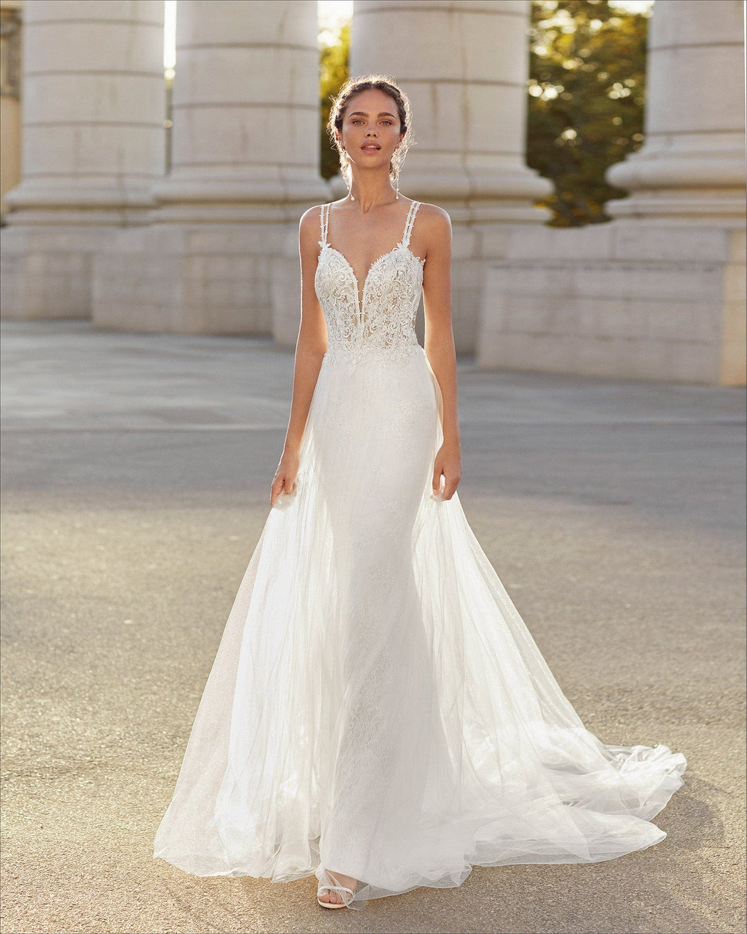 Luna Novias Yasin - Size 8 – Luxe Redux Bridal