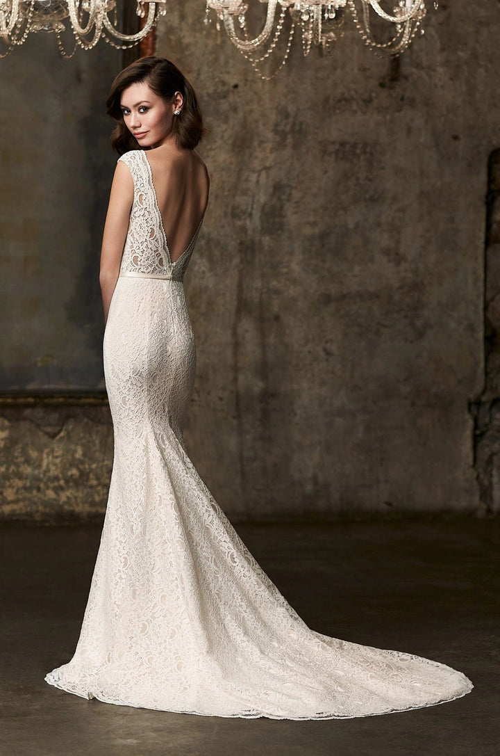 Mikaella 2303 - Size 12