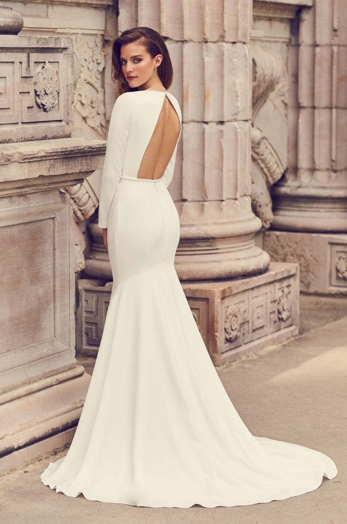 christmas wedding dresses Chupeng Women's Long Sleeves Bridal Red Ball Gown for Quinceanera Dress Plus Size Winter Dress : Clothing, Shoes & Jewelry Follow @bridesandtailor on Instagram for our most recent designs! Designer Winter Wedding Dresses On