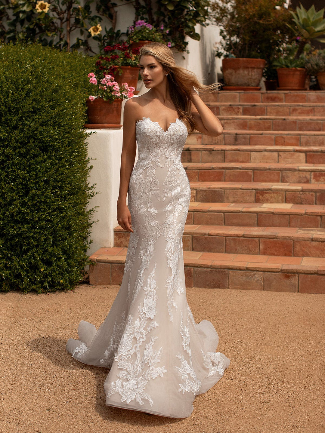 Moonlight Bridal J6777 - Size 14