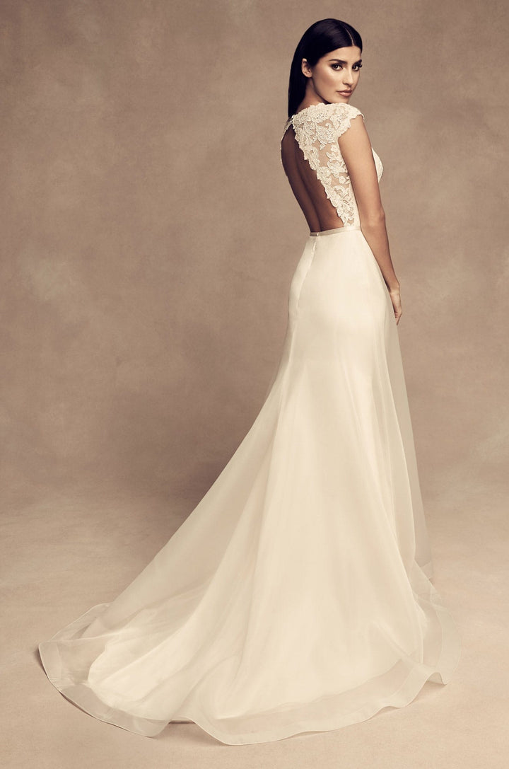Paloma Blanca 4810 - Size 12