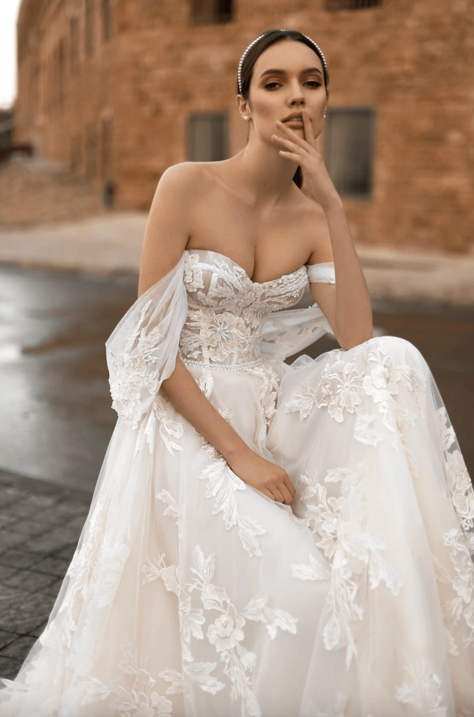 venus white dress Pollardi Venus