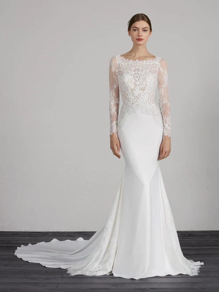 Pronovias Mistic - Size 12