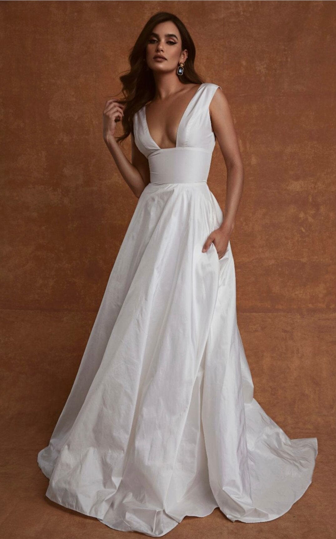 Sarah Seven Sabrina - Size 8 – Luxe Redux Bridal