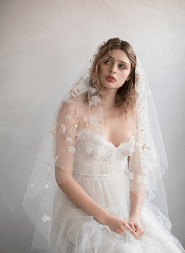 Twigs & Honey 864 Veil