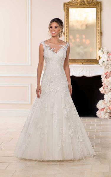Shop 300+ Plus Size Wedding Dresses Online - Designer Gowns for Curvy  Brides Ready-to-Ship - Luxe Redux Bridal
