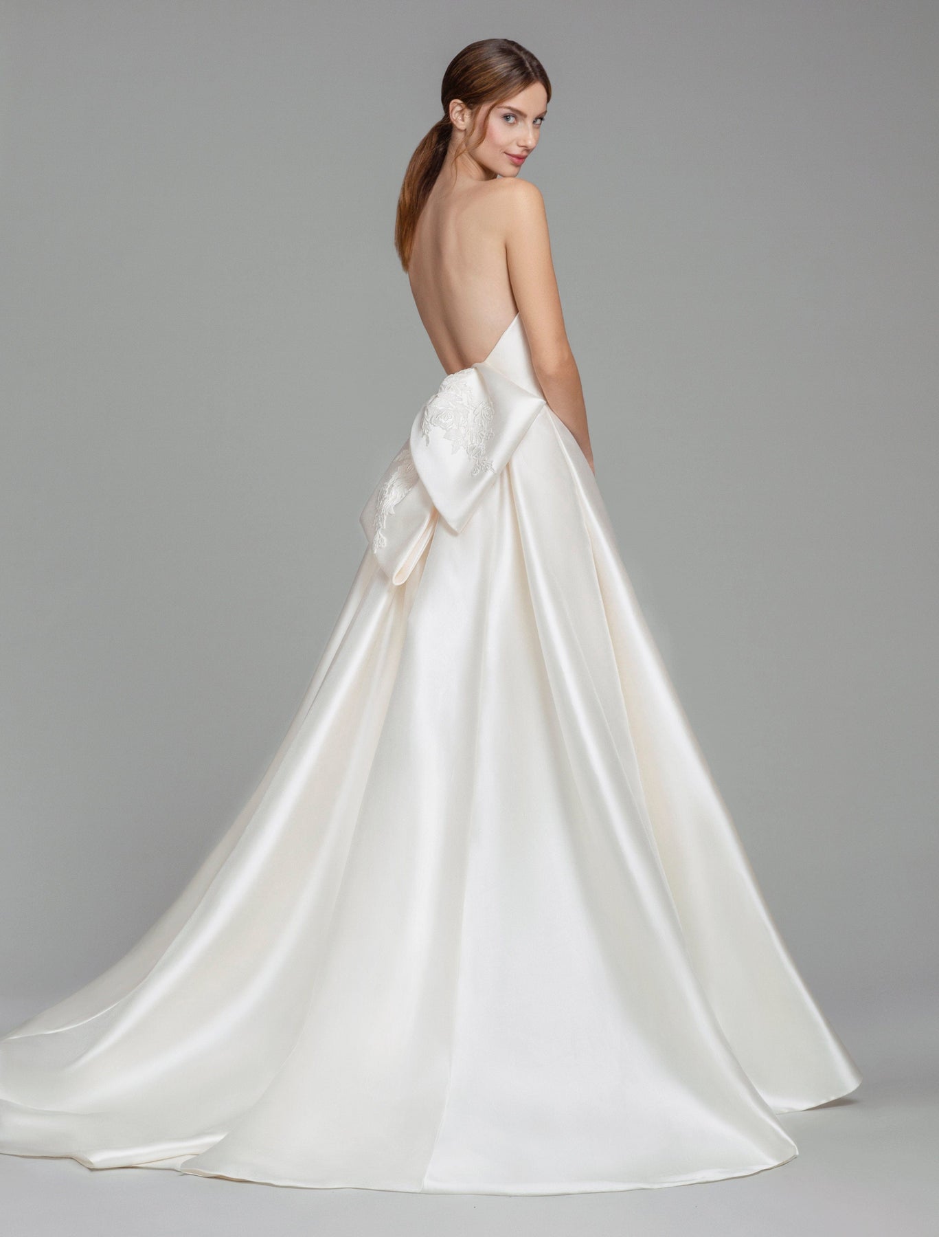Tara Keely Carolina - Size 12 – Luxe Redux Bridal