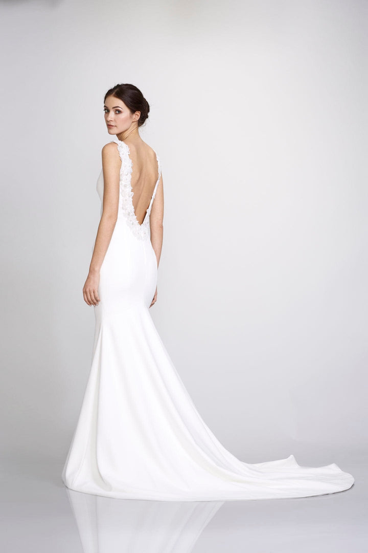 Theia Meghan - Size 12