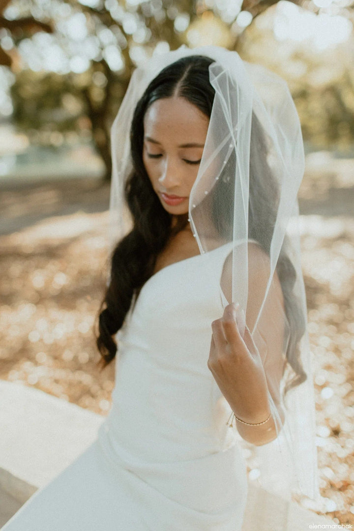 Sara Gabriel Anthea Veil