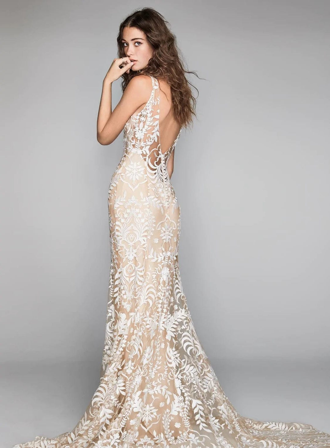 Willowby by Watters Corella Size 18 Luxe Redux Bridal