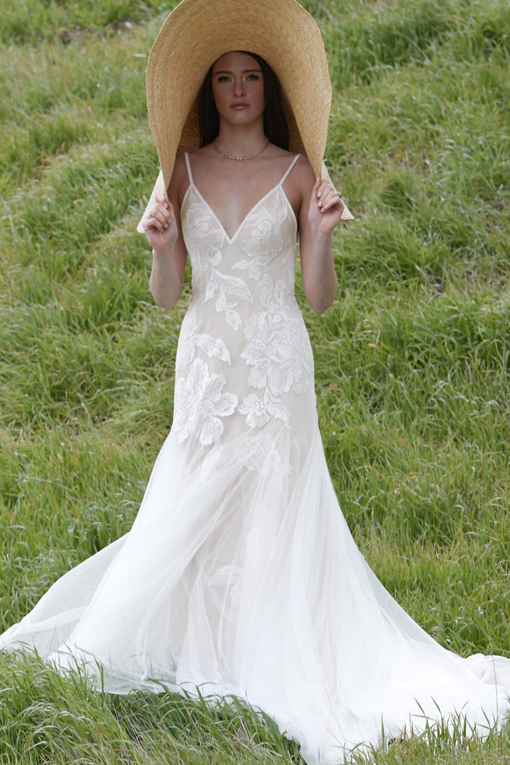 Willowby by Watters Holden - Size 14