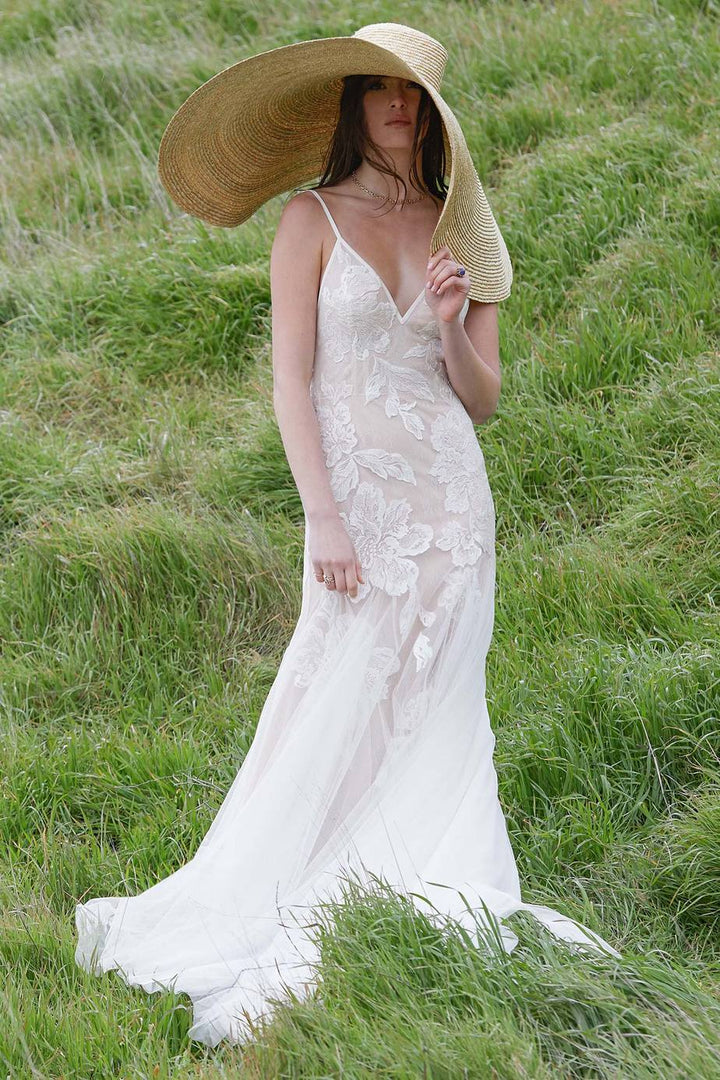 Willowby by Watters Holden - Size 14