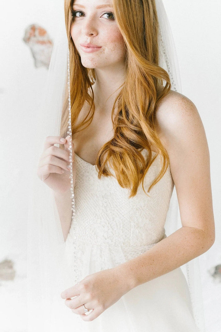 Sara Gabriel Darcy Veil