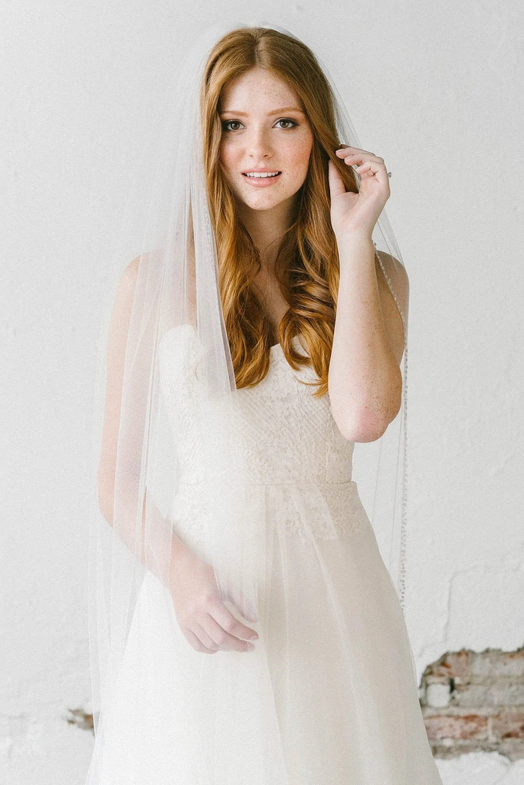Sara Gabriel Darcy Veil
